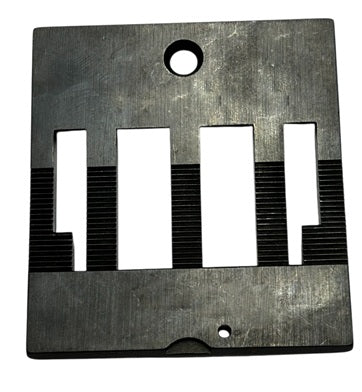 SIN-224029-1 3/4  |  Singer Throat Plate 1 3/4
